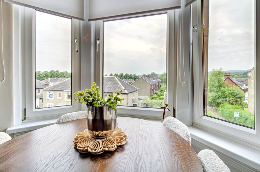 Additional image 4 of 2 bed flat for saleGlasgow Road, Dumbarton G82