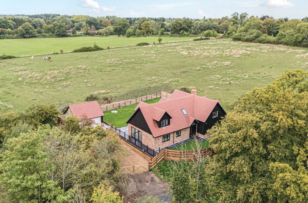 Property photo 2 of 15 Picture No. 01