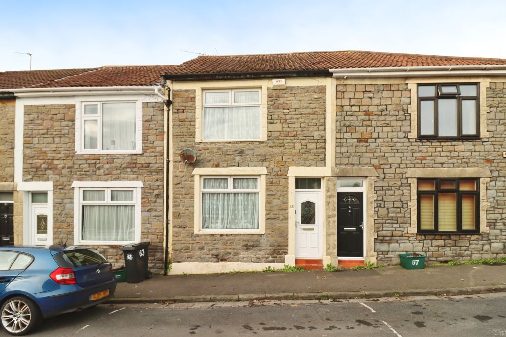 Property photo 1 of 13