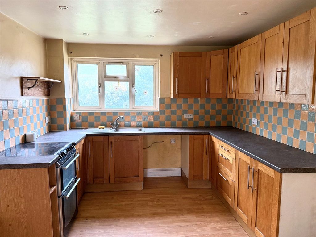 Property photo 3 of 15 Picture No. 08