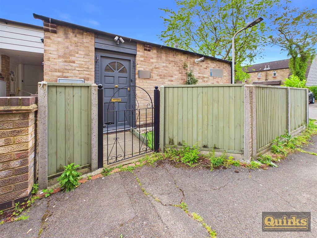 Property photo 1 of 10 Cam02342G0-Pr0182-Still006.Jpg