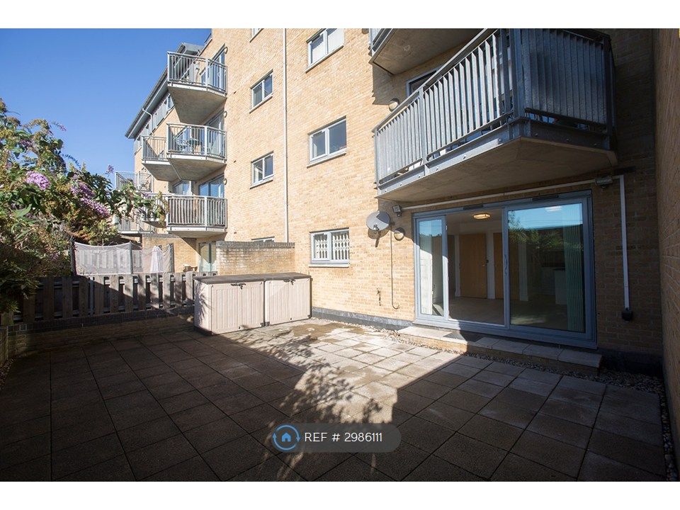 Property photo 3 of 9