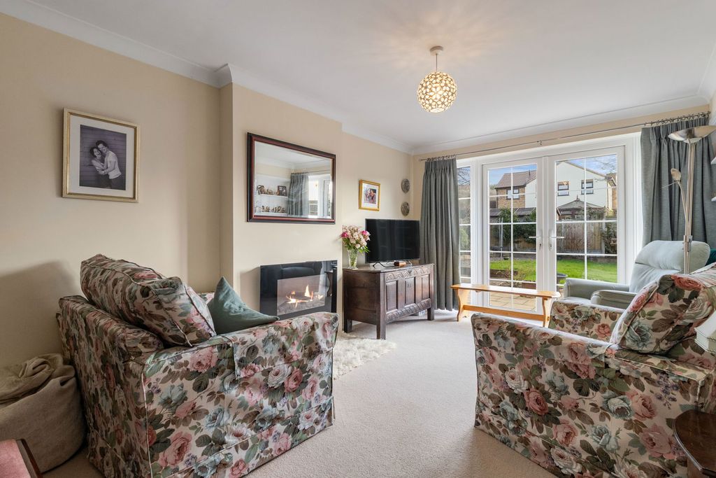 Property photo 2 of 15