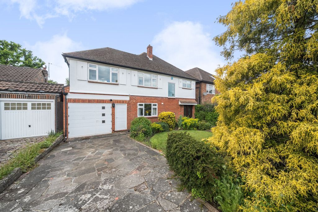 Property photo 1 of 19 1459773-1-6A0Cac2...