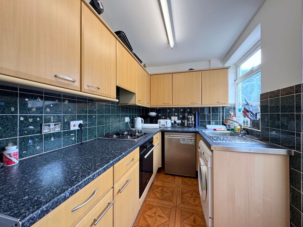 Property photo 3 of 15 Kitchen