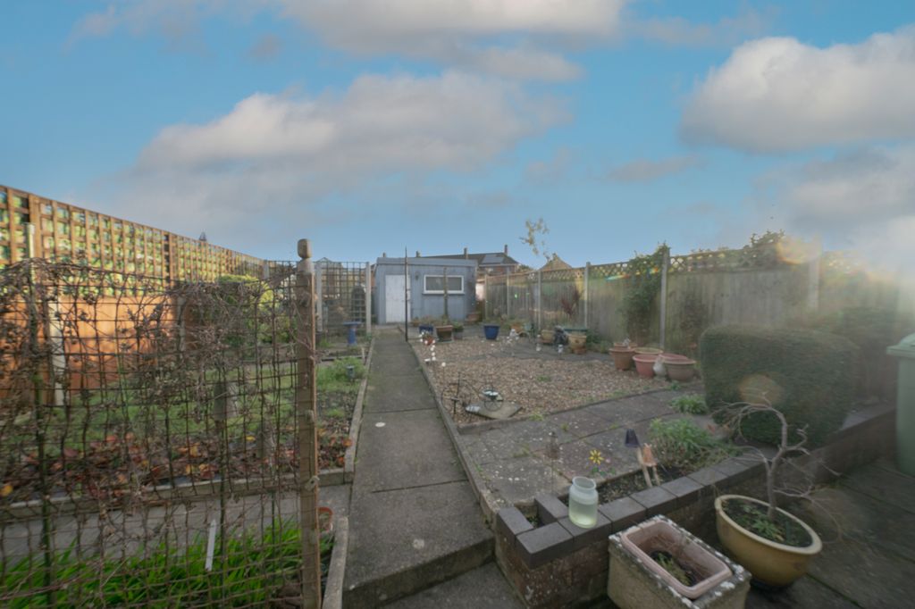 Property photo 3 of 13 Dsc08244-Edit