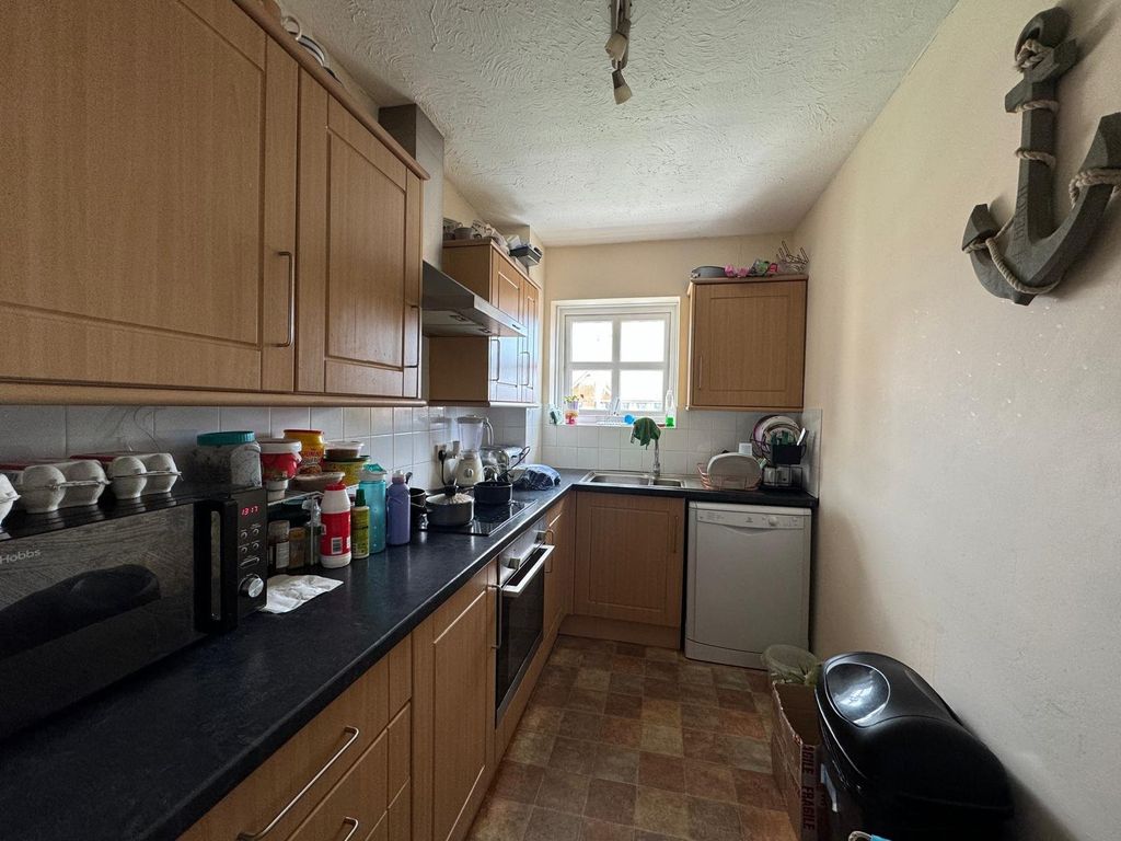 Property photo 3 of 8 Picture No. 04