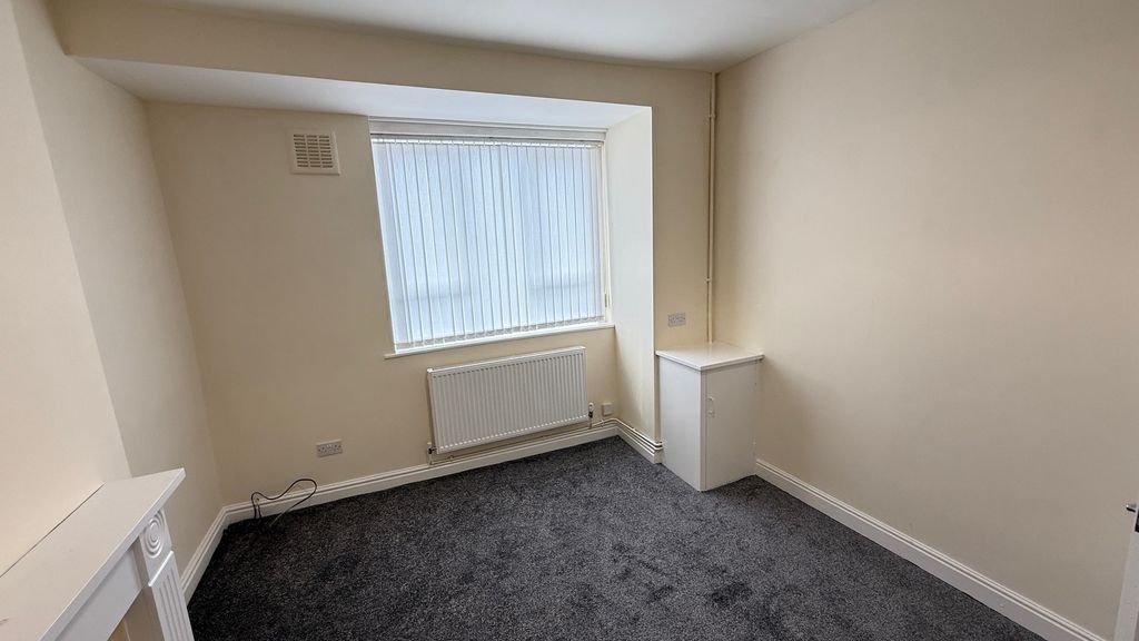 Property photo 1 of 5 Image