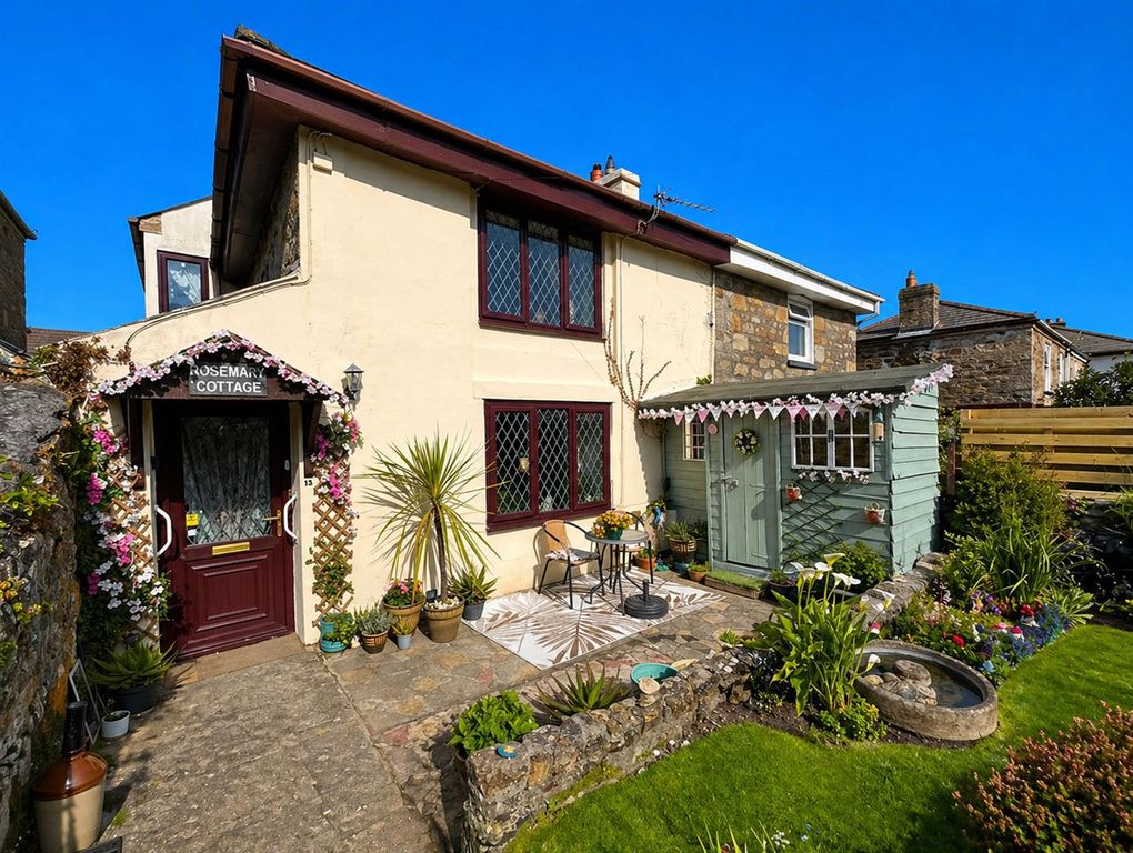 Property photo 1 of 25 97Ae2C06-392E-4A39-B3D2-2Ebf4Aacabd0.Jpeg