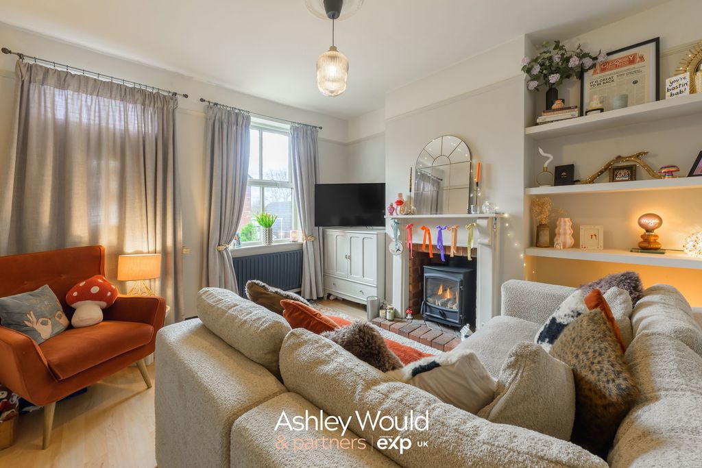 Property photo 3 of 15