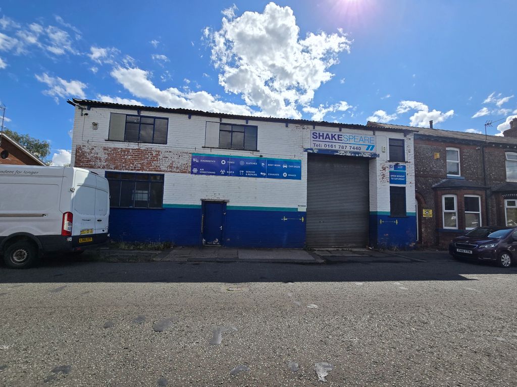 Property photo 2 of 7