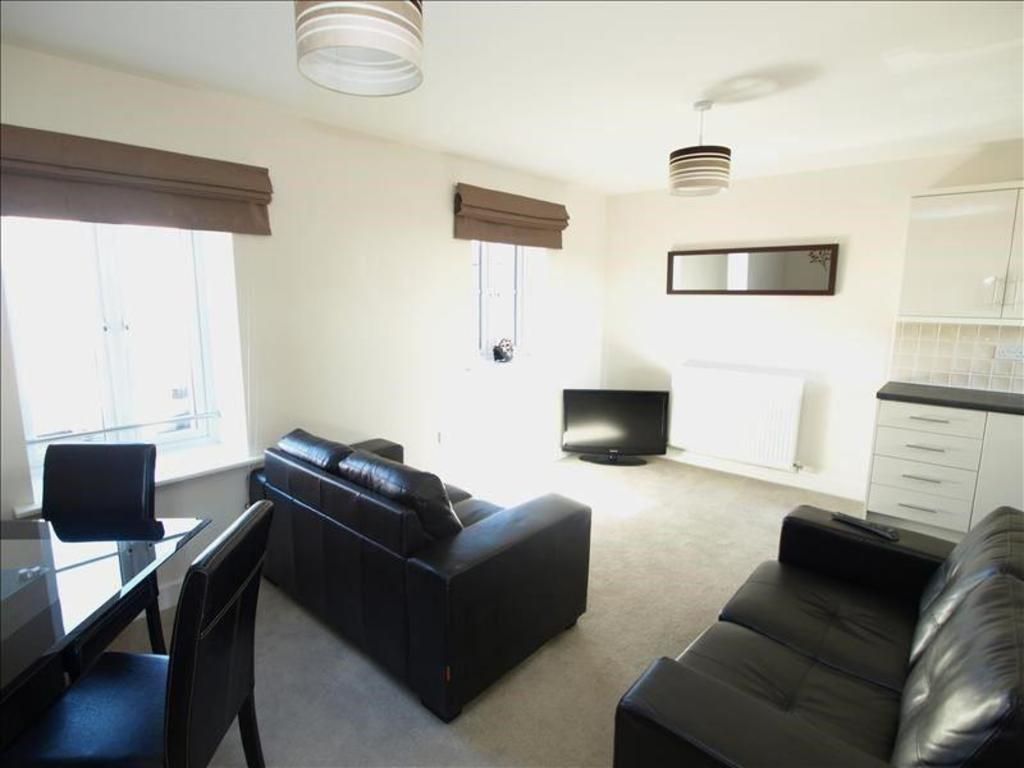 Property photo 2 of 7 Photo