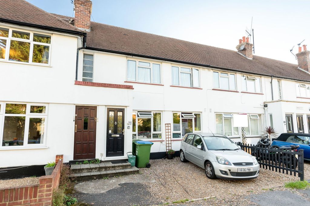 Property photo 1 of 7