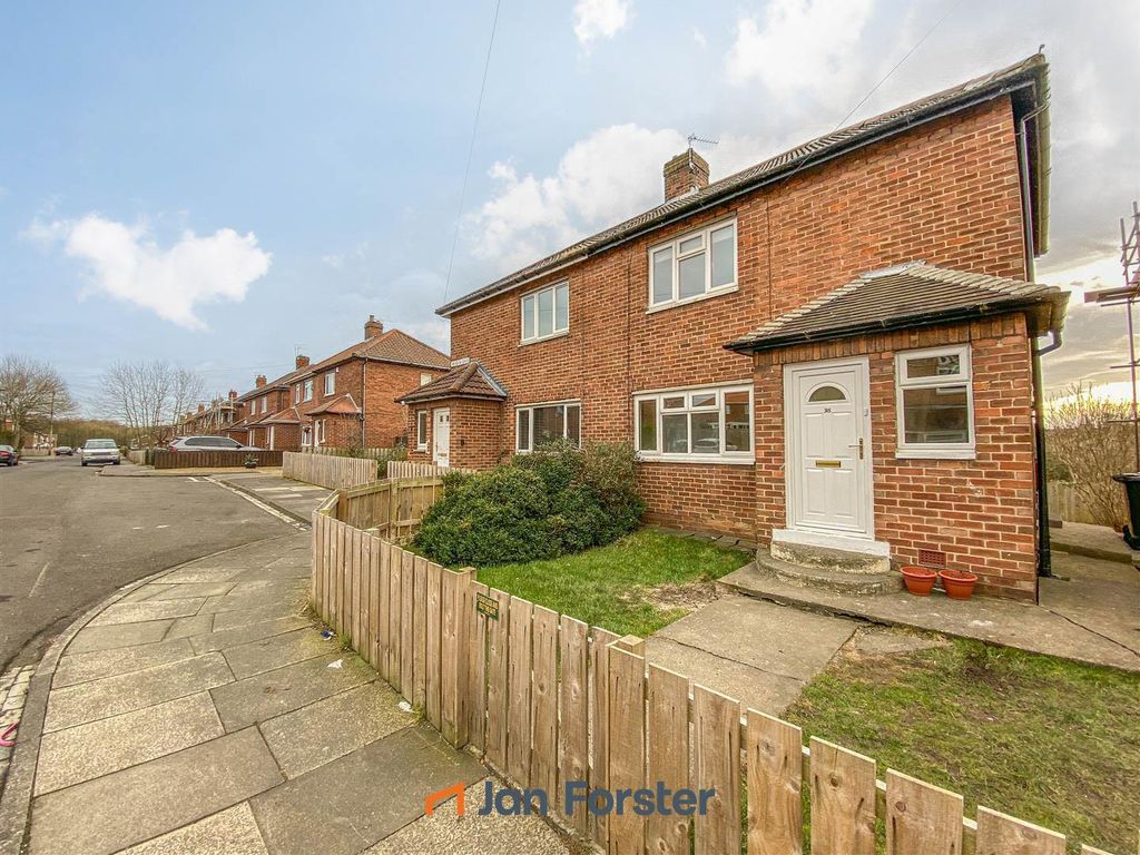 Property photo 1 of 13 Front External