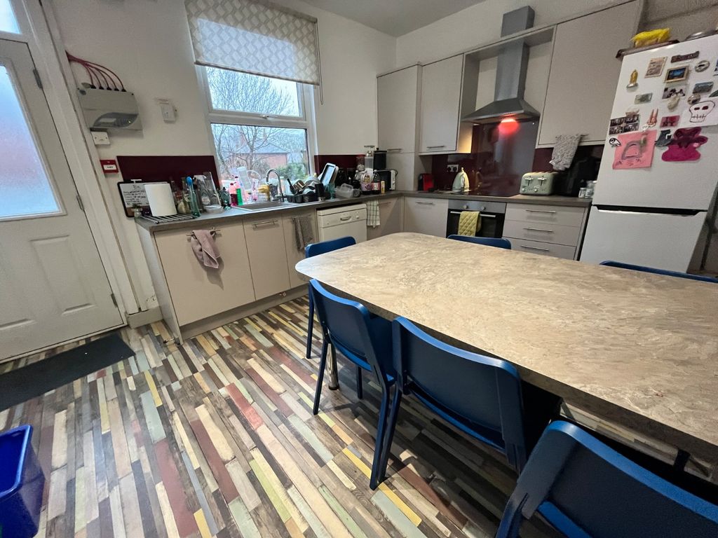 Property photo 2 of 17 Picture No. 05