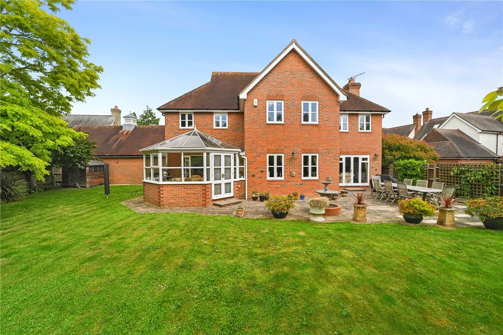 Property photo 3 of 21 Picture No. 27
