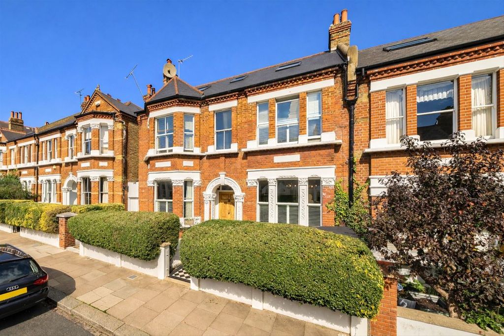 Property photo 1 of 14