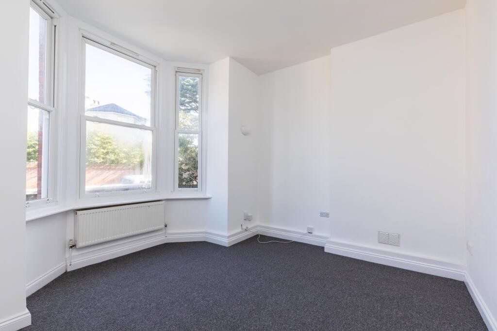 Property photo 2 of 9 Picture No. 03