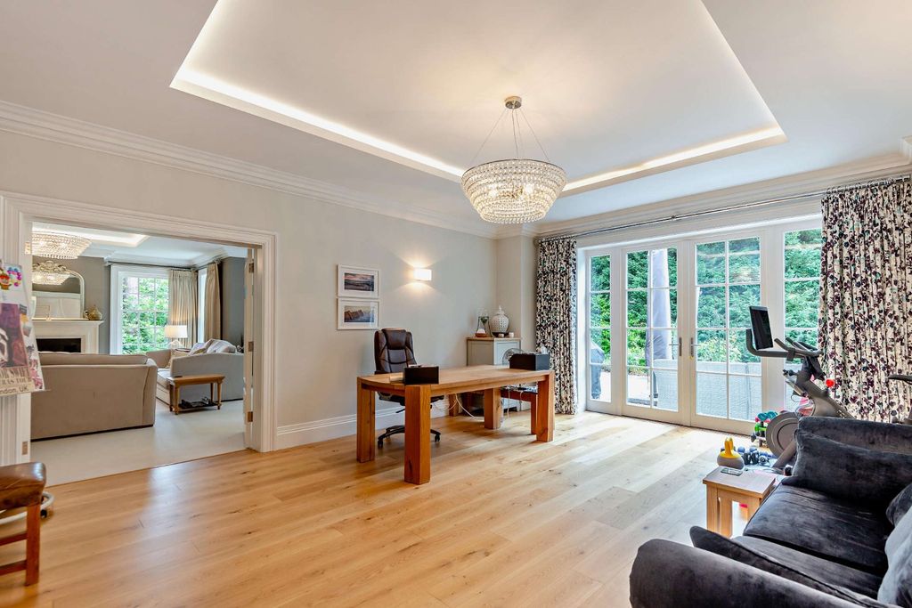 Additional image 12 of 6 bed detached house for saleMonks Walk, Ascot, Berkshire SL5