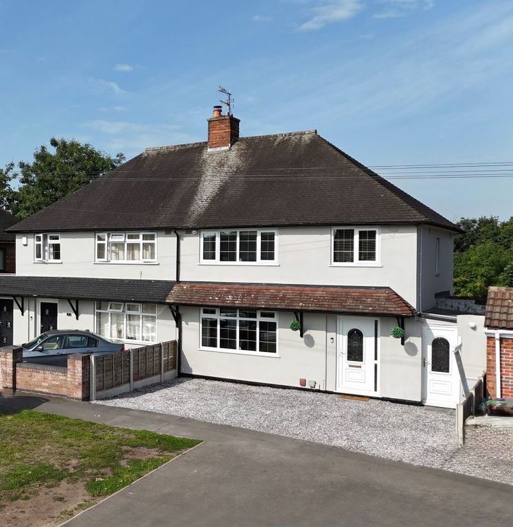 Property photo 2 of 40