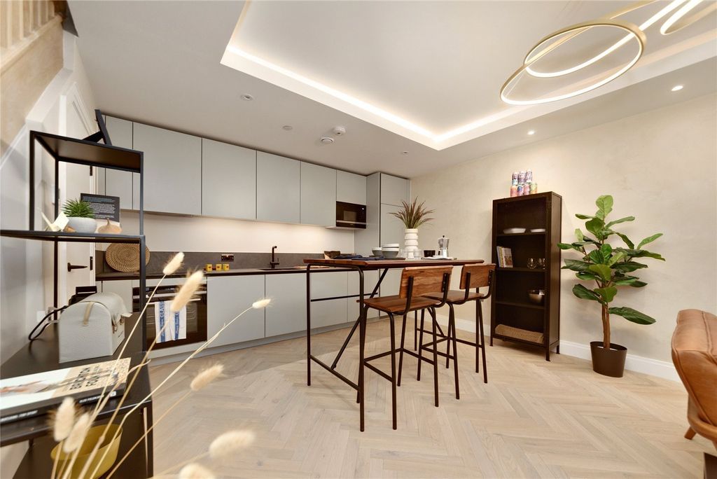 Property photo 2 of 11 Picture No. 05