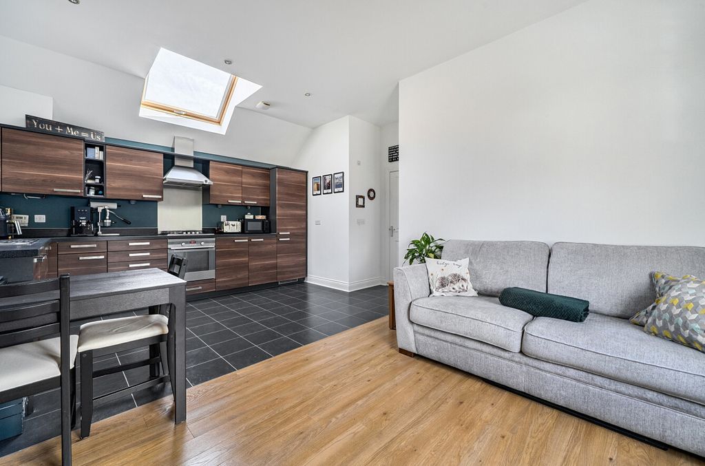 Property photo 3 of 16 1529330 (11).Jpg