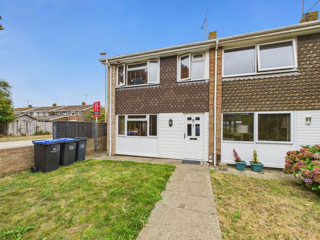 Property photo 1 of 10 External
