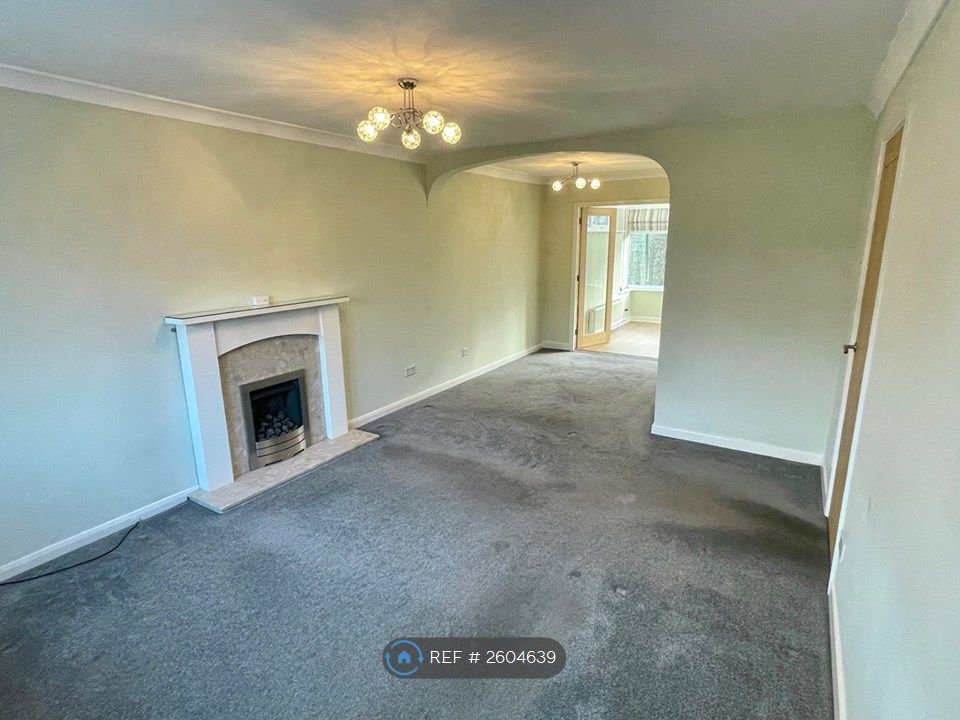 Property photo 3 of 12 Living Room