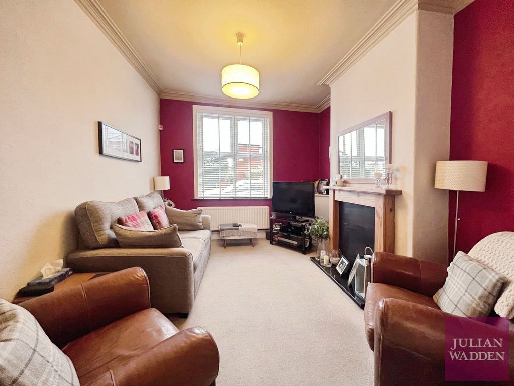 Property photo 2 of 9 Picture 2