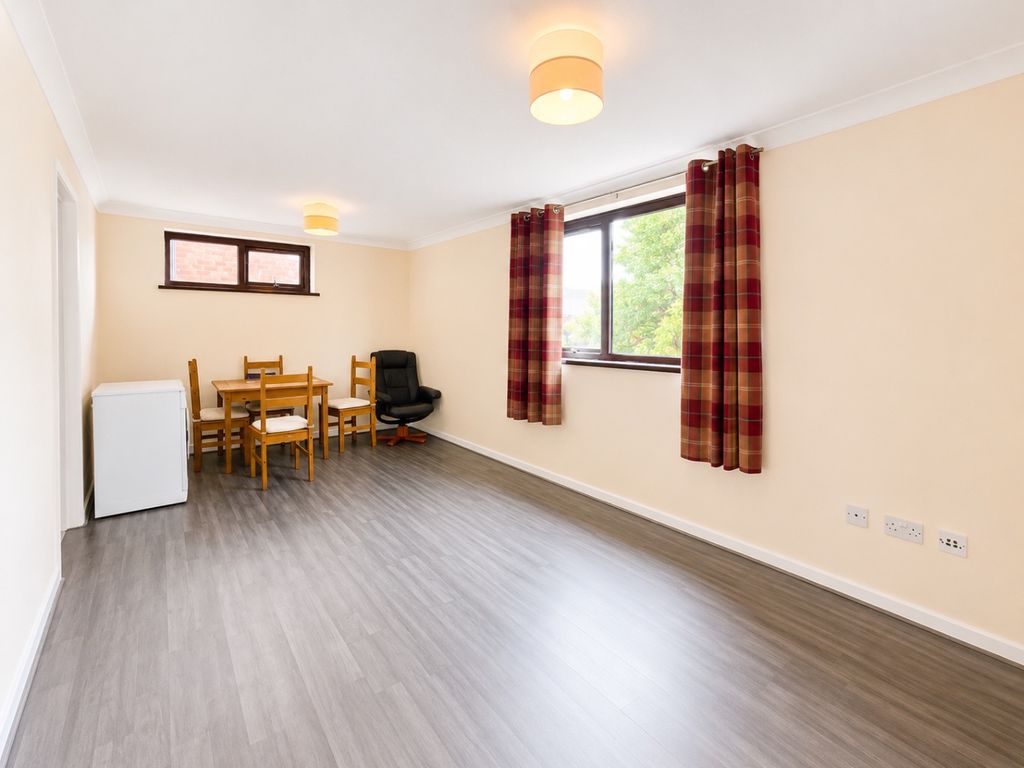 Property photo 3 of 13 5343286
