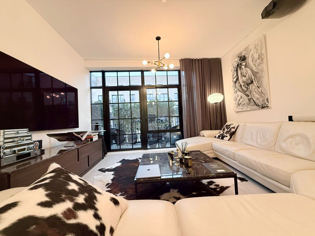 Property photo 3 of 16