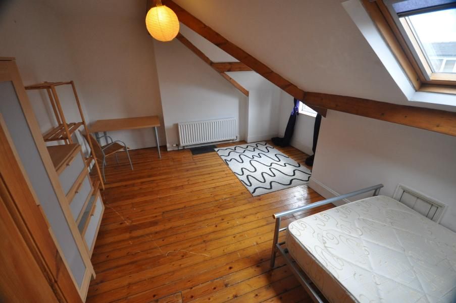 Property photo 3 of 6