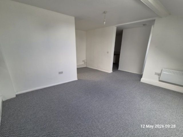 Property photo 3 of 6 20260512_092845 (Small)