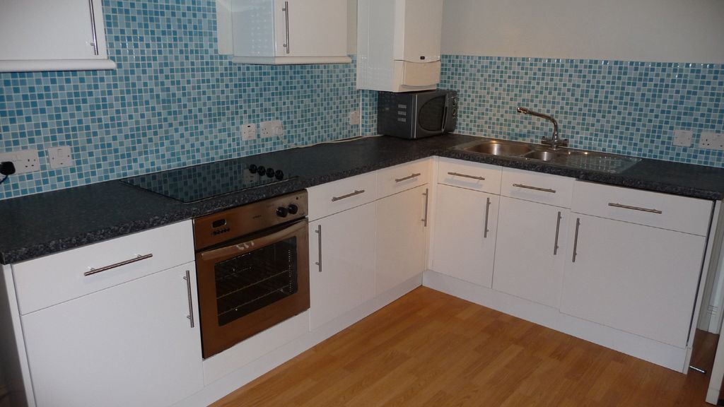 Property photo 1 of 5