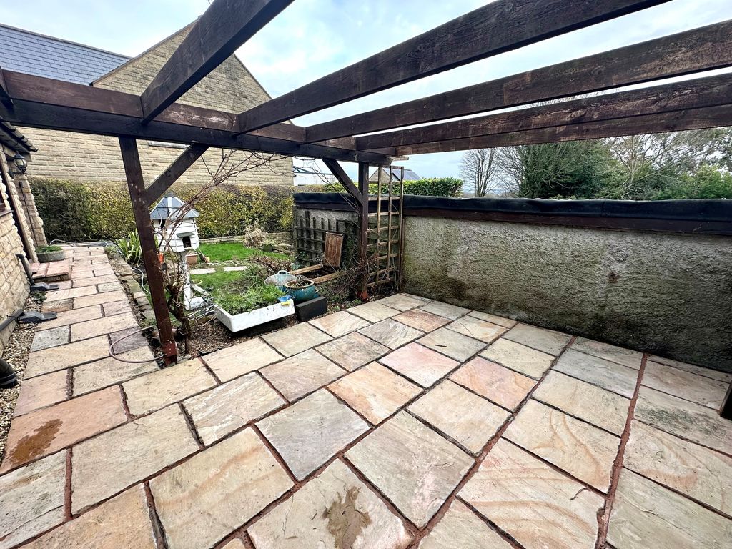 Property photo 3 of 11 Garden