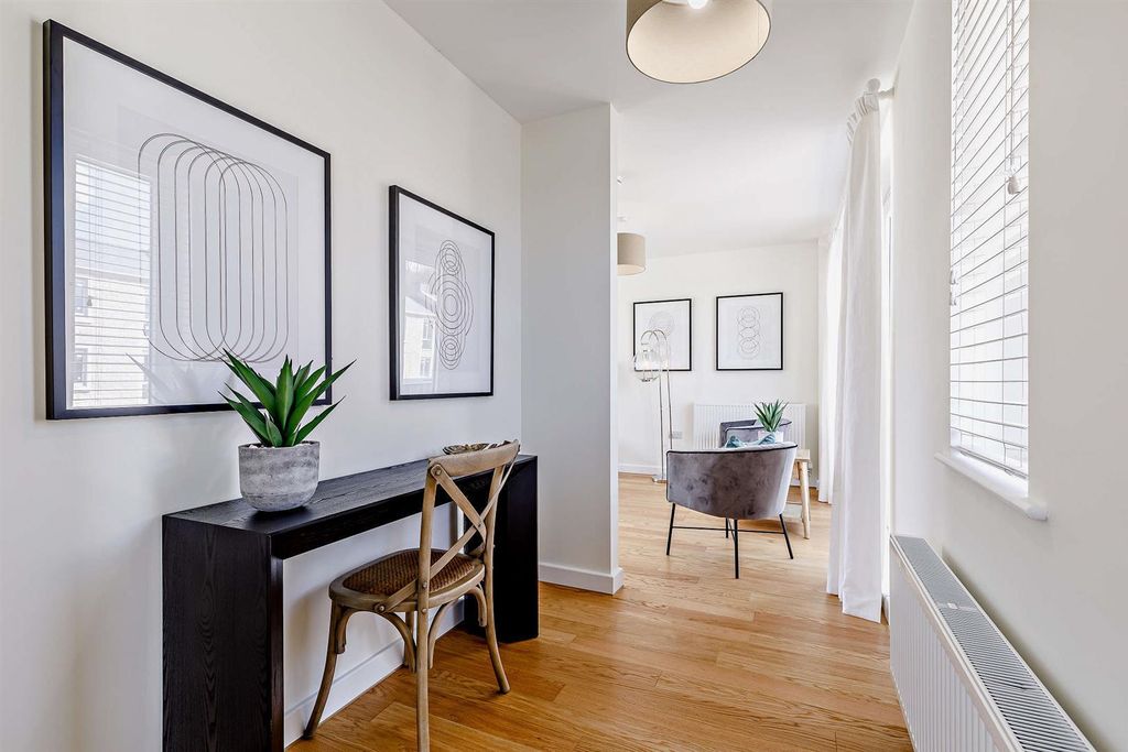 Additional image 8 of 4 bed town house to rentPark Crescent, Matlock Spa, Matlock DE4