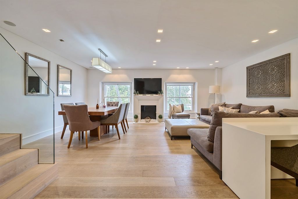 Property photo 1 of 18 (Main)
