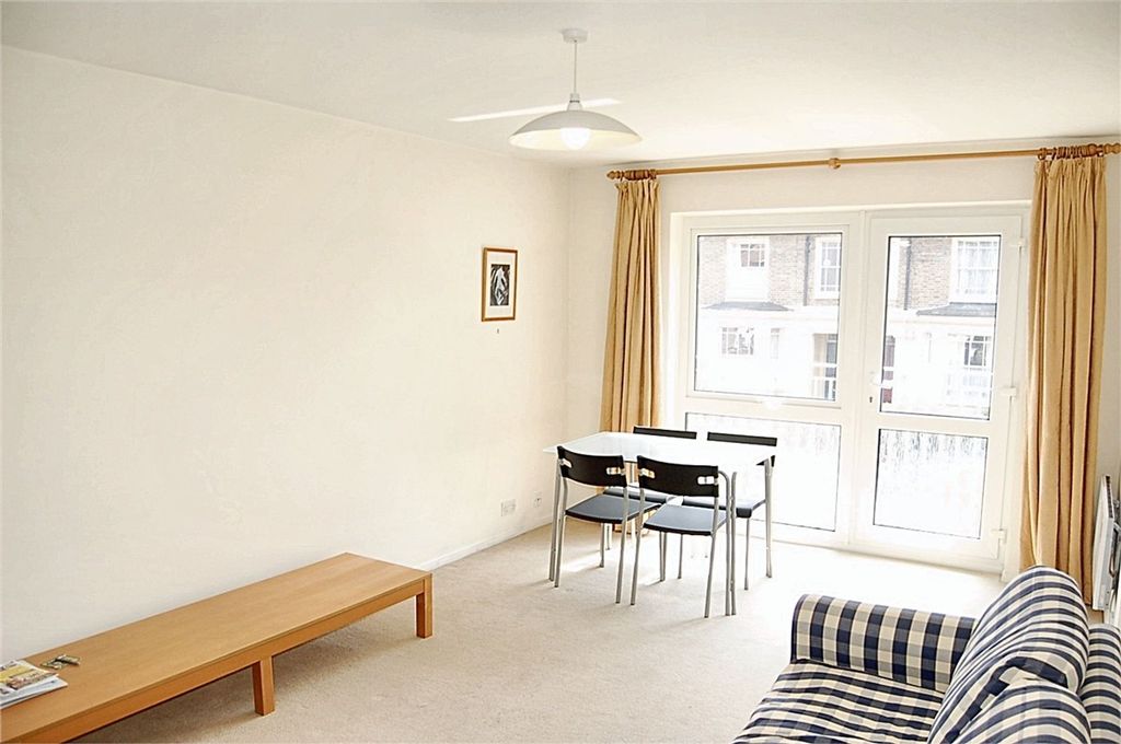 Property photo 3 of 4