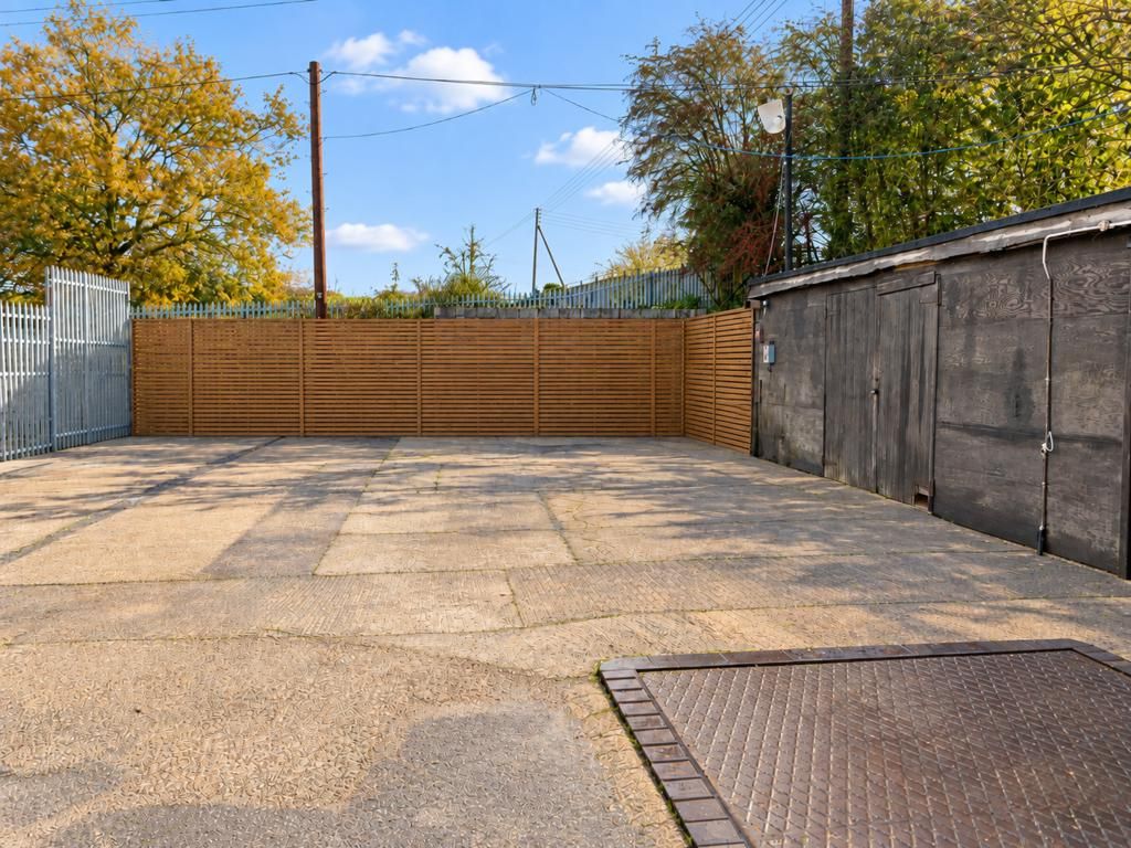 Property photo 2 of 2 Photo 2