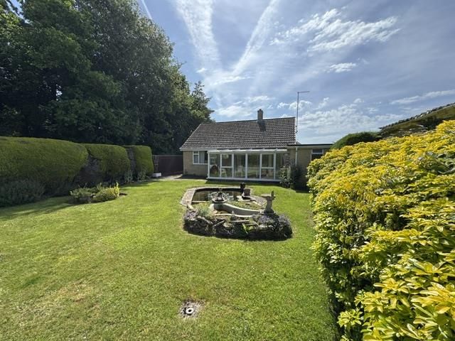 Property photo 3 of 14 Outside