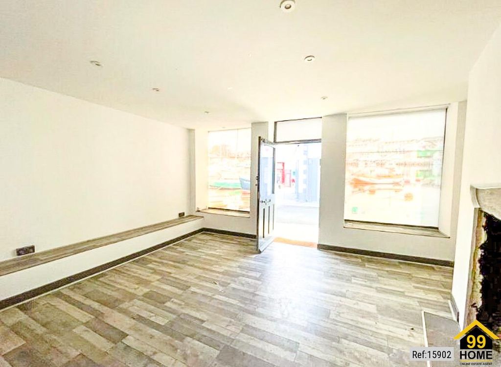 Property photo 2 of 18 Photo 1