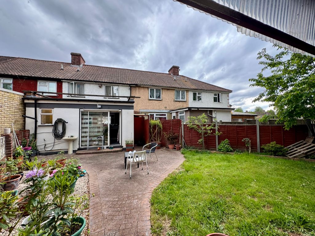 Property photo 3 of 20