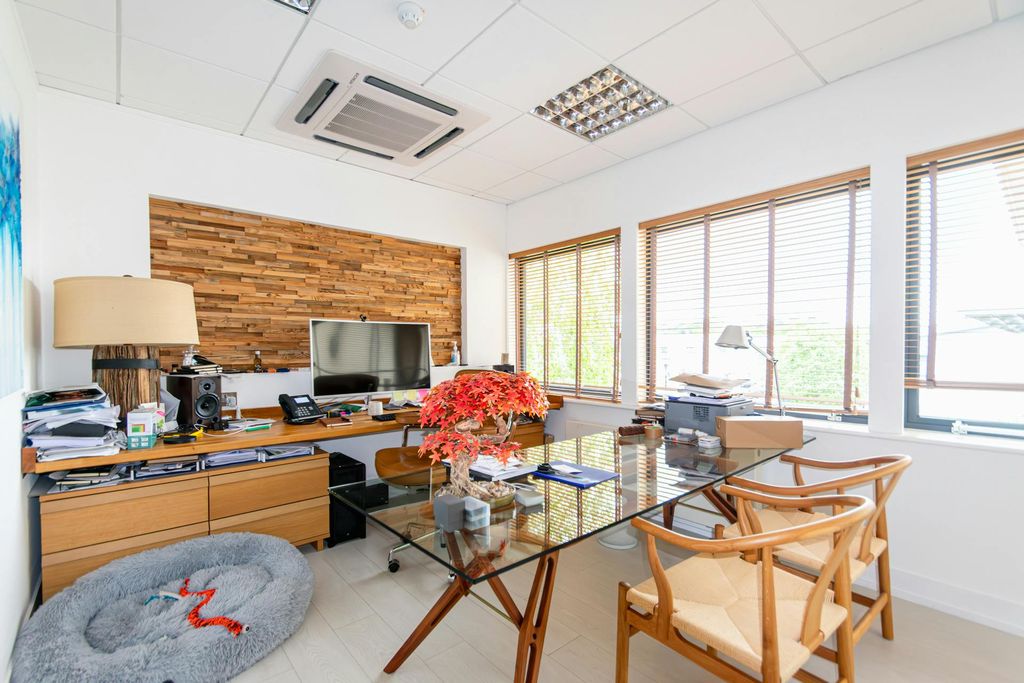 Property photo 2 of 12 1.Jpg