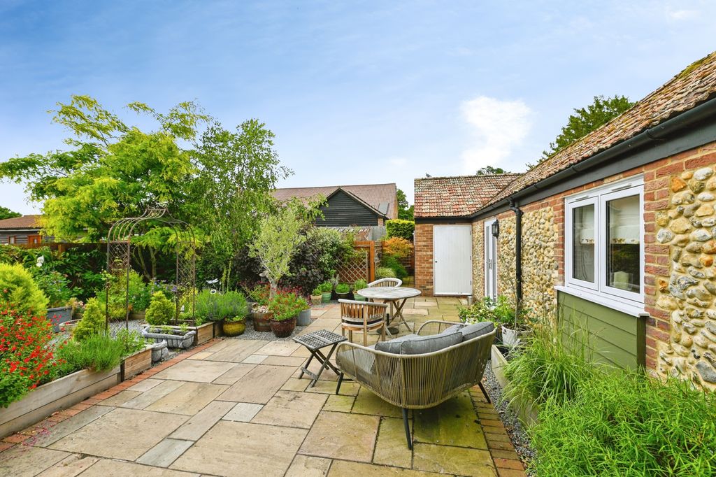 Property photo 2 of 20 6Ahf003