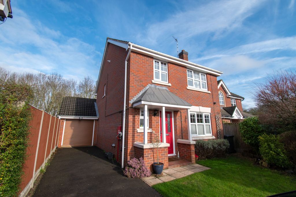 Property photo 1 of 14