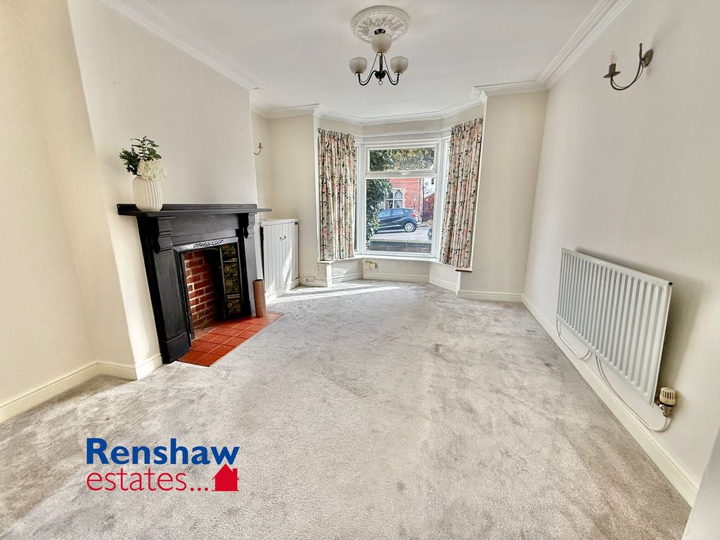 Property photo 1 of 12 L