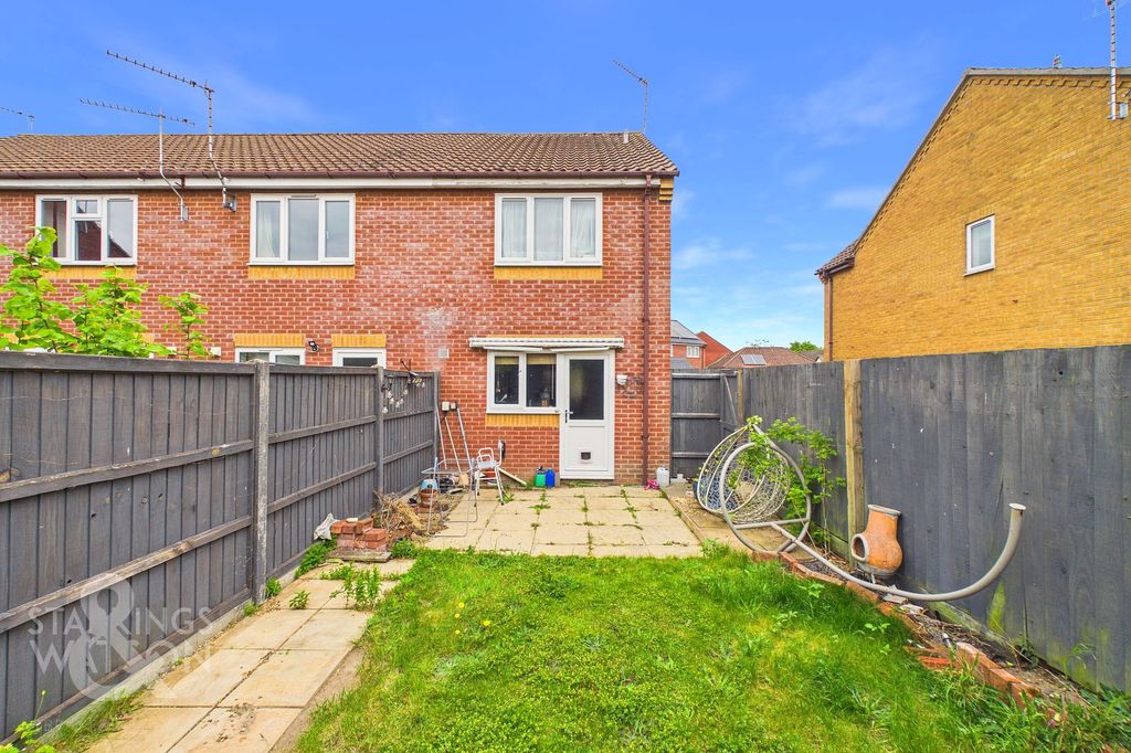 Property photo 2 of 18