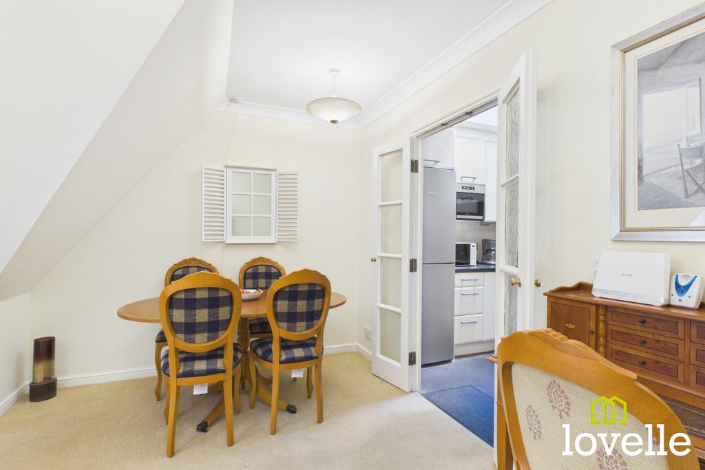 Property photo 3 of 22