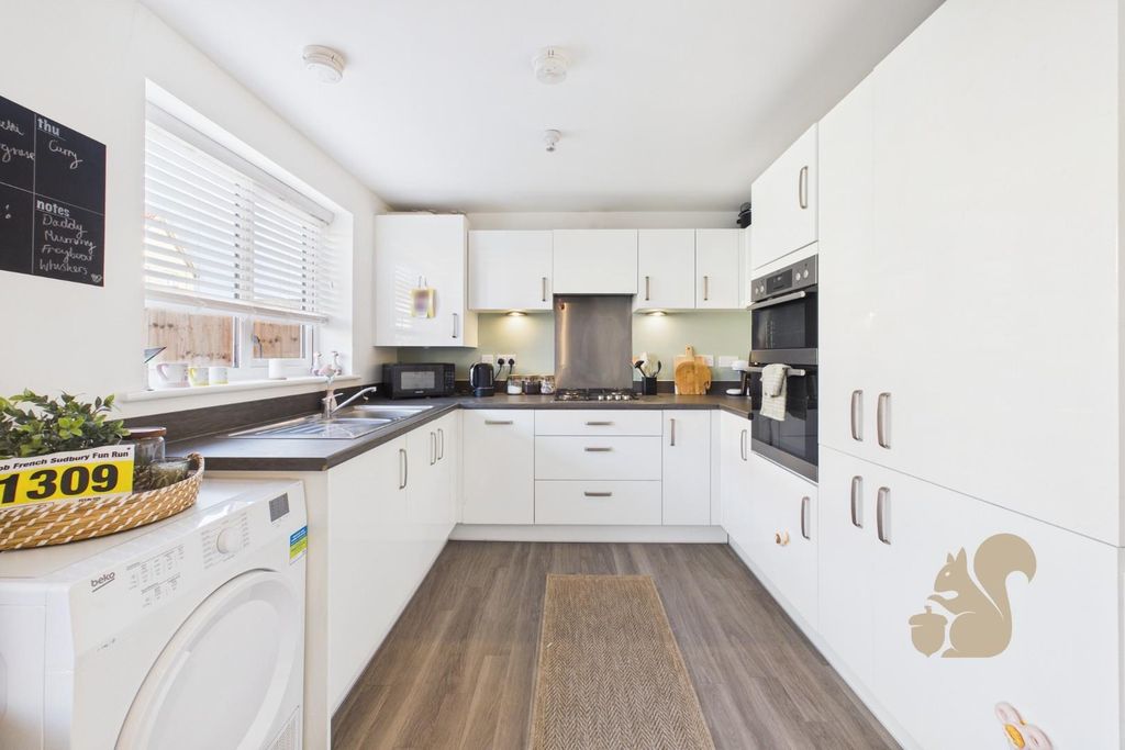 Property photo 2 of 13 Kitchen