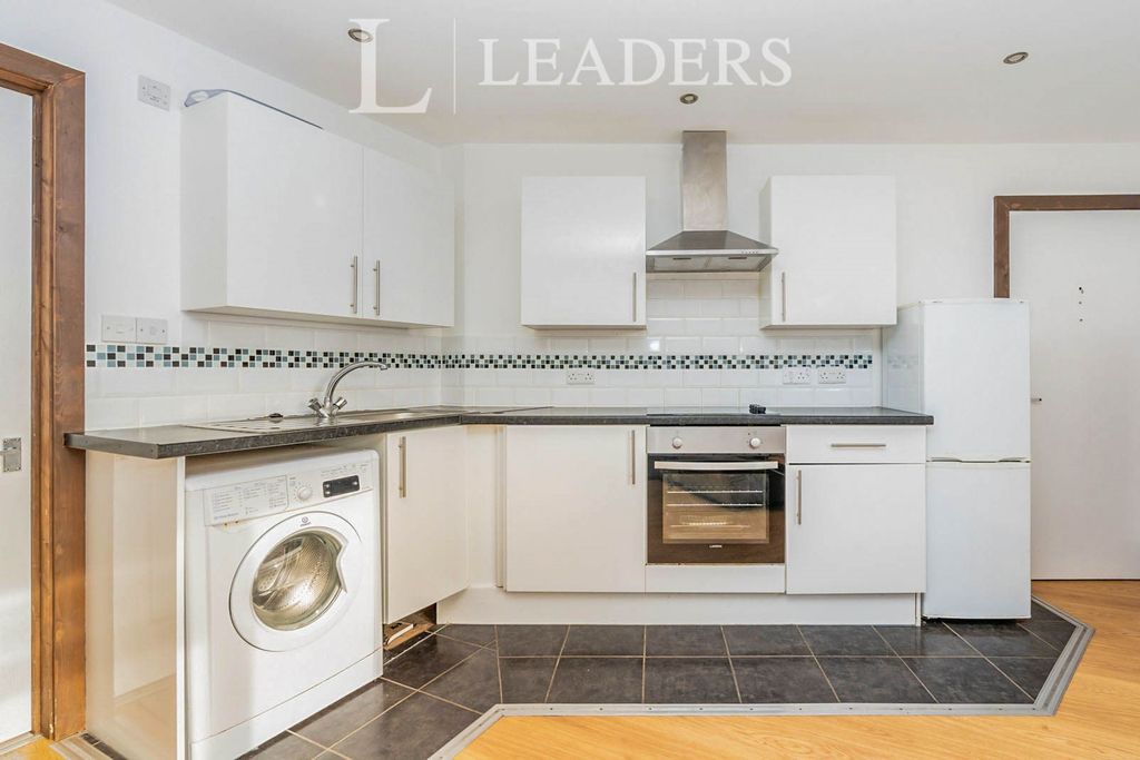 Property photo 2 of 9 1Ebe66Ec-2E76-4313-9